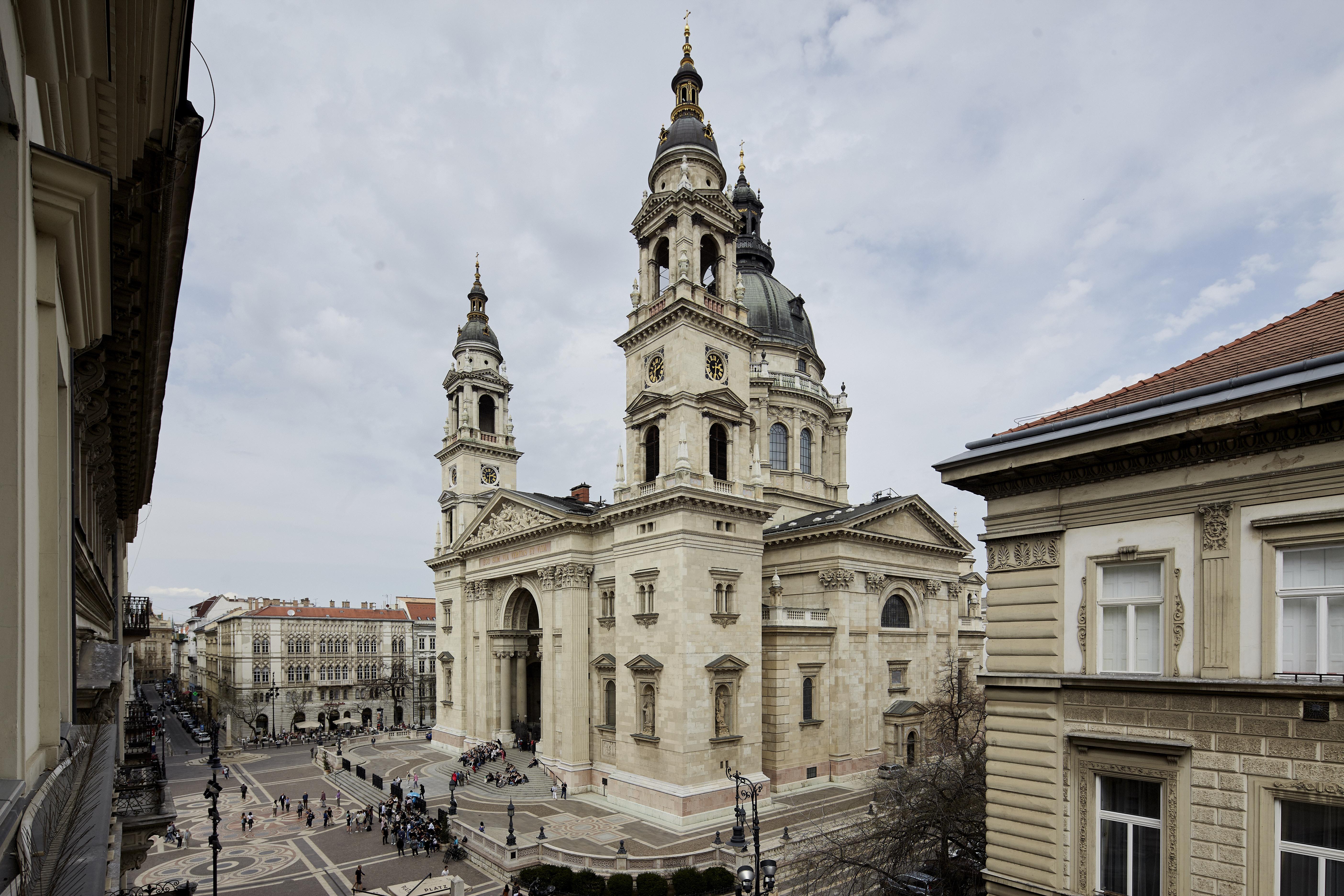 Basilica Отель